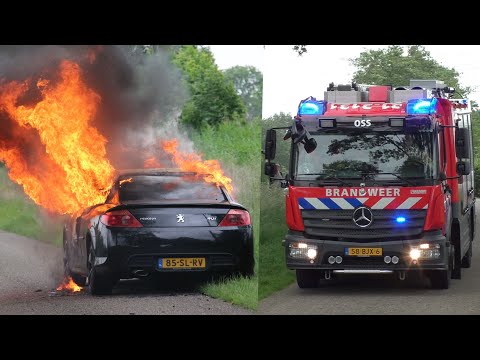 Brandweer Oss Tankautospuit 21-3131 met spoed naar een Autobrand aan de Oostenakkerstraat in Oss