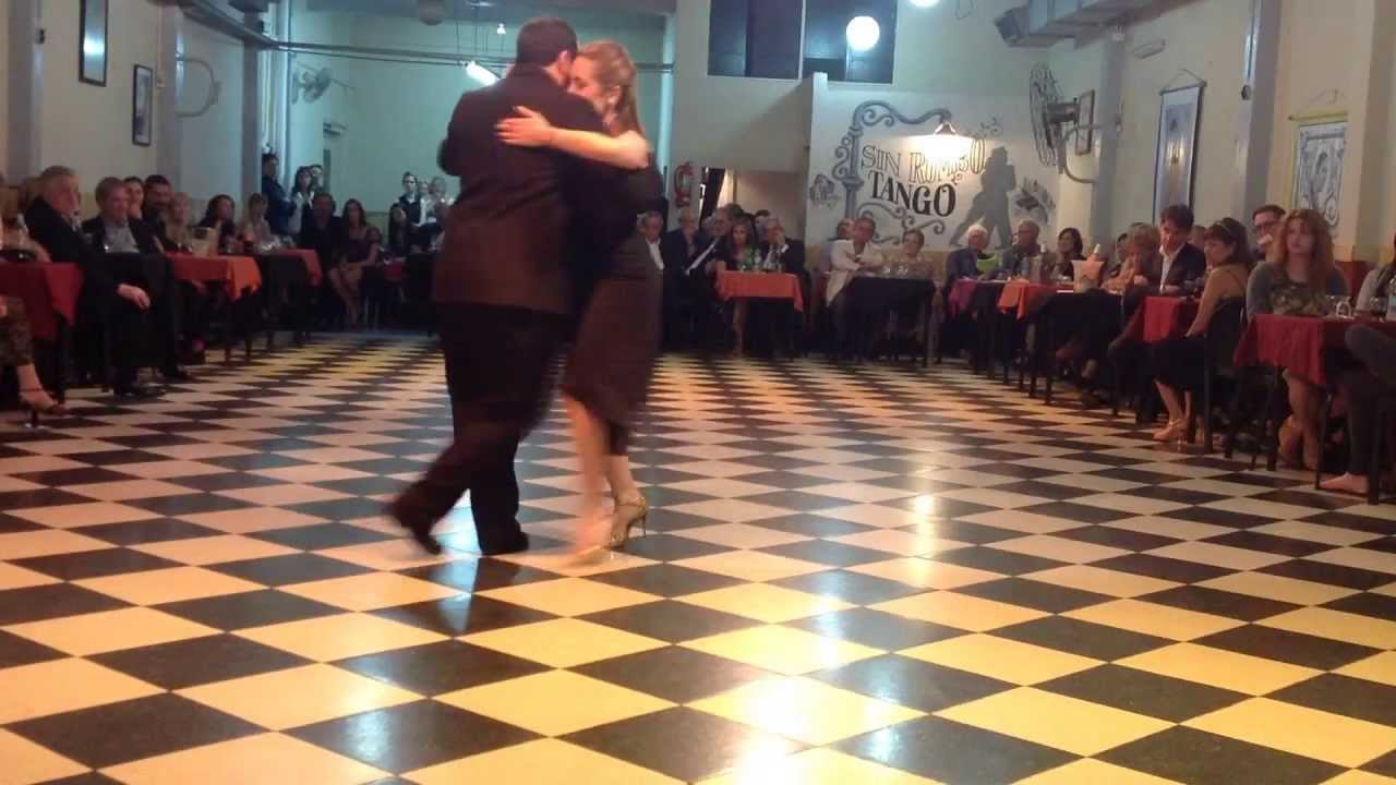 Paola Tacchetti y José Luis Ferraro. "Con Permiso", Aníbal Troilo