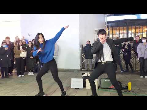 20230131 Tue. HyoJin#김효진&YuKagawa#유카가와 Hongdae Busking 홍대 버스킹 SnowHorse#눈말 215353