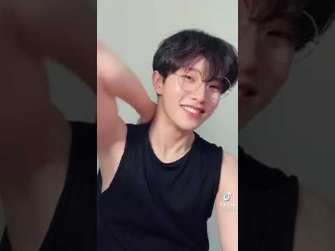 Asian Hot Guys