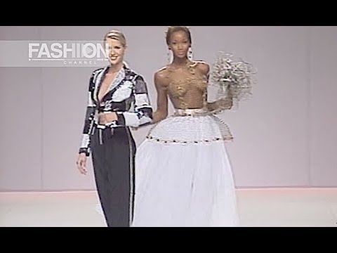 ANGELA ARREGUI Fall 1993 Madrid - Fashion Channel