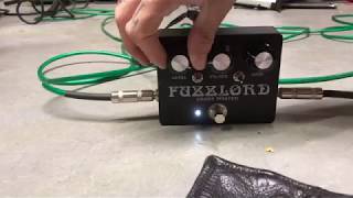 Video thumbnail for Fuzzlord Effects Drone Master Bass Demo by Fuzz Freaks