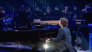 FEBRUARY SONG, Josh Groban (Awake Live)