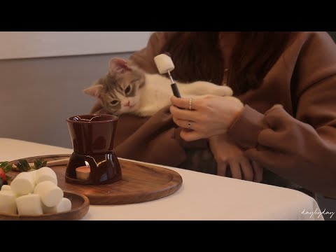 SUB) HEAVY SNOW IN KOREA - KIMCHI PANCAKE - FONDUE CHOCOLATE - VIETNAMESE MINI PANCAKE ‘BANH KHOT’