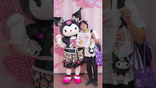 パレパラのフラッグと撮って貰った🥹 #サンリオ #sanrio #ハーモニーランド #クロミ #kuromi