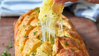 Cheese and Garlic Crack Bread (Pull Apart Bread)
