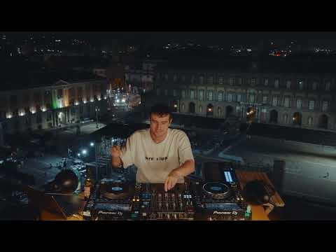 Fred again.. x BIA - Feisty | Rooftop Live [Fede’s Roof, Naples]