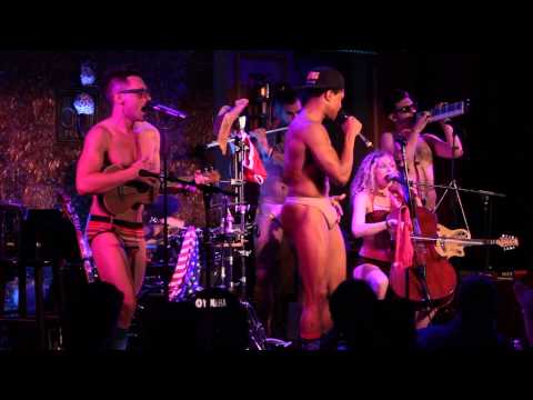 The Skivvies Feat. Ephraim Sykes - The Thong Song