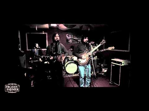 FROZEN FARMER -  "Frozen Farmer" - live in studio 31.12.2011