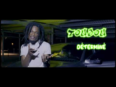 CHAMPION - FREESTYLE PUUR NPMP (CLIP OFFICIEL)
