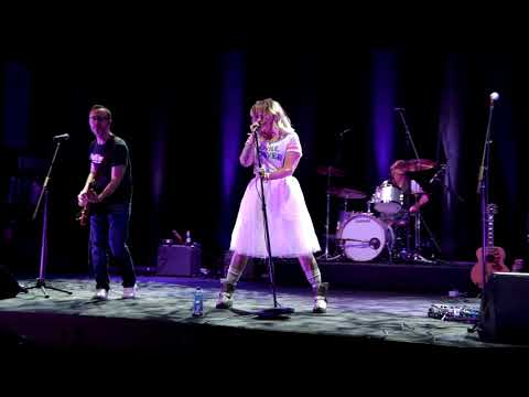 "Three Small Words" | JOSIE AND THE PUSSYCATS Reunion | Artist: Kay Hanley (Letters to Cleo)