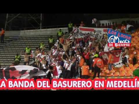 "La.Banda del Basurero en el Atanasio Girardot de Medellín" Barra: La Banda del Basurero &bull; Club: Deportivo Municipal