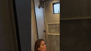 Recomendação de pedreiro para consertar vazamento #obra #pedreiro #concerto