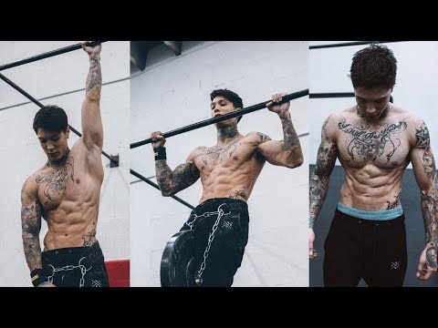 The TATTOOED BEAST Calisthenic -  Chris Heria -  Calisthenics motivation
