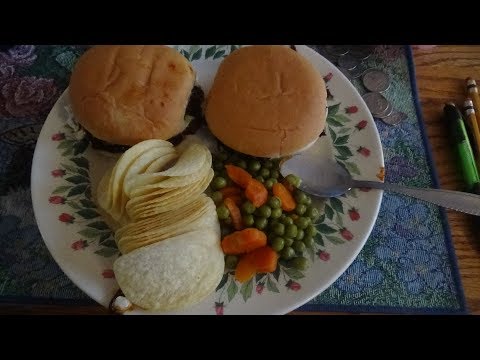 Mukbang Shredded BBQ Chicken,peas & Carrots And Pringle Chips
