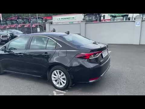 Toyota Corolla Luna Saloon 4DR Auto - Apple Carpl - Image 2