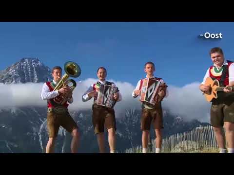 Volksmusik Video   Musikalische Reise durch das Zillertal    V A