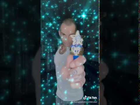 MEGA SIMONE: io morivo dalla voglia di avere i poteri magici❤️