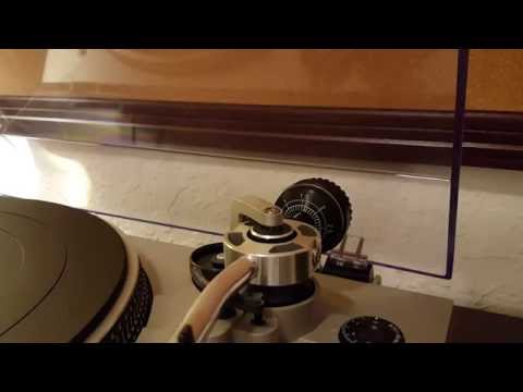 How to Set Up / Adjust / Balance the Counterweight of your Turntable Tone Arm/Needle/Cartridge