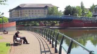 preview picture of video 'Canon Ixus 240 HS Video Test Canal Basin plus narrow boats Merry Hill UK nice sunny day'