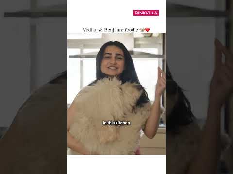 Vedika Pinto & Her Dog Benji Are the Ultimate Foodies! 🐶🍕❤️ #shorts #vedikapinto #musafircafe