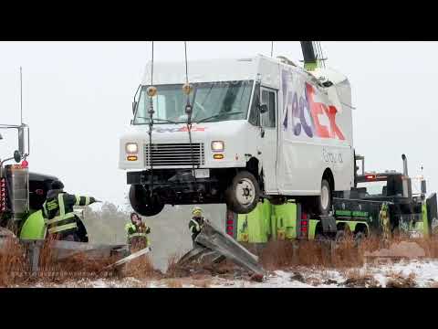 01-16-2023 Wareham, MA - Treacherous Roads - FedEx Box Truck Rollover Crash