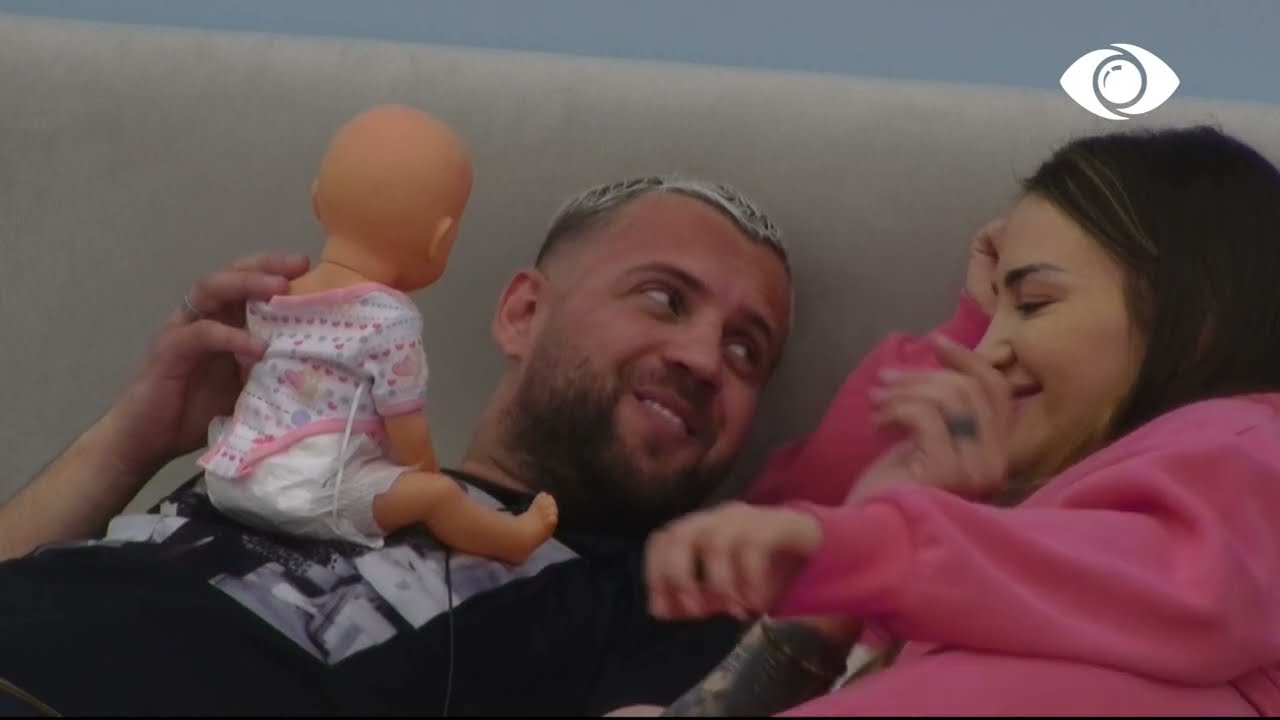 Do bëjmë katër fëmijë/ Luizi pyet Kiarën: Rrimë dhe një javë këtu?