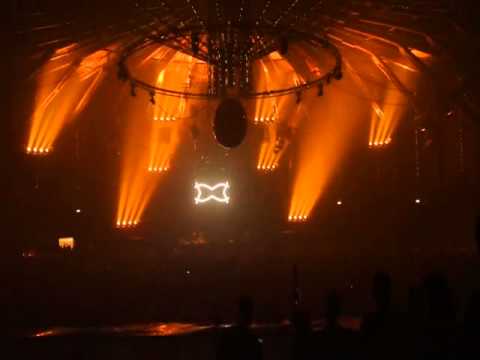 Paco Osuna plays my Pumped Up Funk track at Awakenings Enter Night