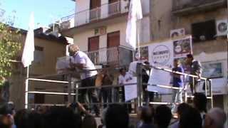 preview picture of video 'Beppe Grillo: Comizio a Ravanusa (AG) - Elezioni Regionali Siciliane 2012'