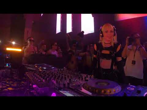 Marika Rossa at Girls on Decks, Santiago, Chile