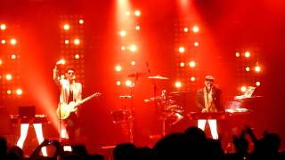 Chromeo - You Make It Rough / Don't Turn The Lights On (Wiltern Theatre, Los Angeles CA 11/17/11)
