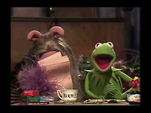 The Muppet Show - 310: Marisa Berenson - Backstage #1 (1979)