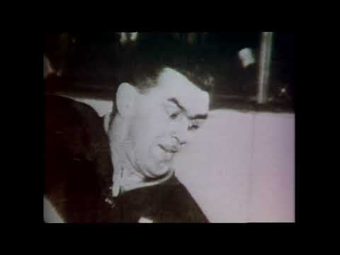 Greatest Sports Legends- Features Gordie Howe and hitting the goal record at the age of 35