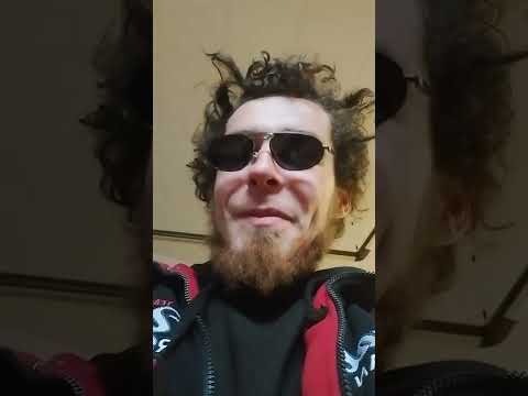 Vidi mu se u oci da je od onija bs pametnini stosu po skole isli i teij rabote razumeshi