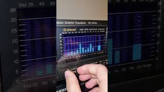 Download lagu Technics Stereo Graphic Equalizer - SH-8055 from 1983. With a 12 channel Blue spectrum analyzer! mp3