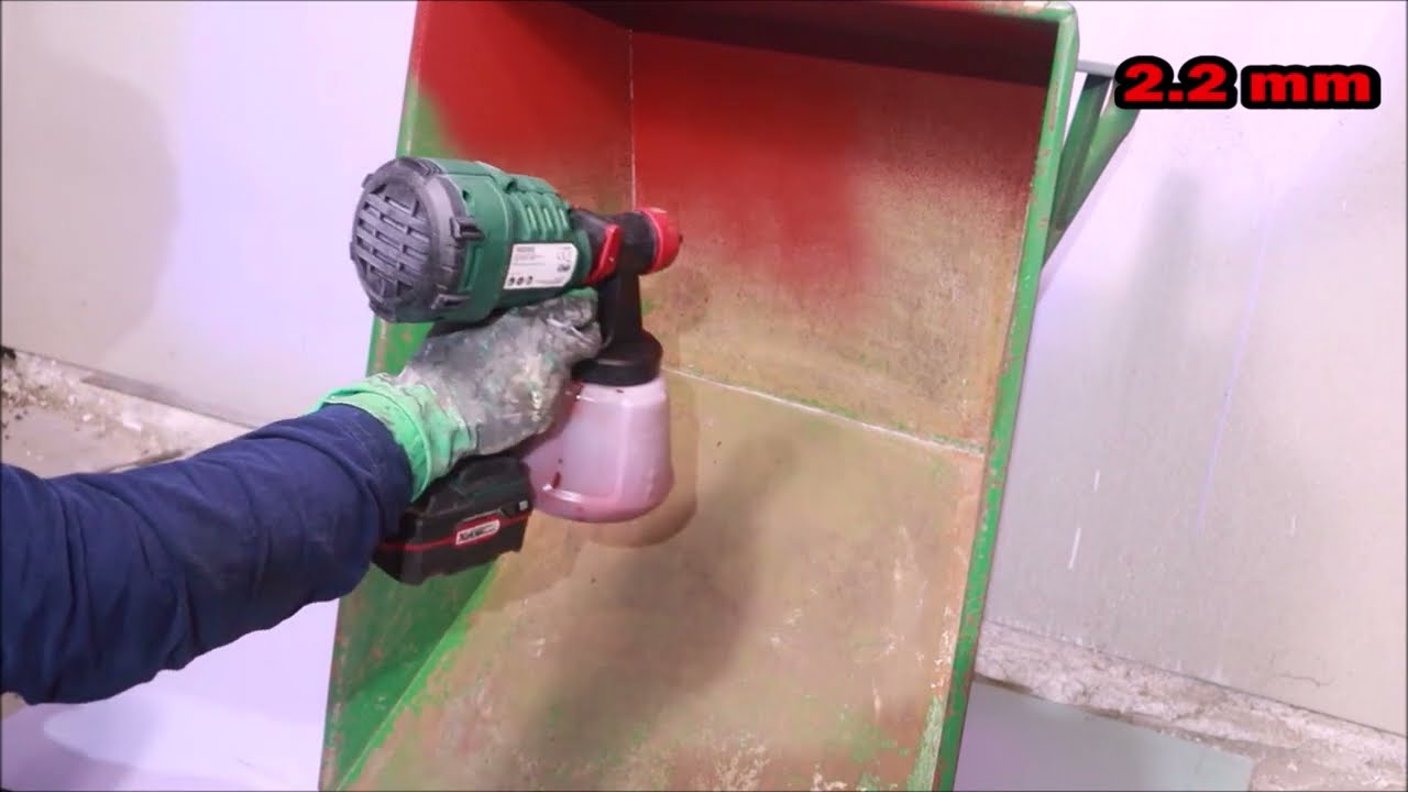 Akumulatorowy pistolet do farb PFSA 20 Li B2 - Test na ścianie, drewnie i metalu