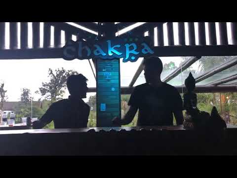 Victor Enzo playing "Any Mello -  Pluto (Victor Enzo Remix)"