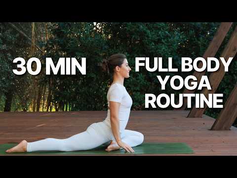30 Min Yoga Routine | Full Body Yoga Flow For Strength & Flexibility