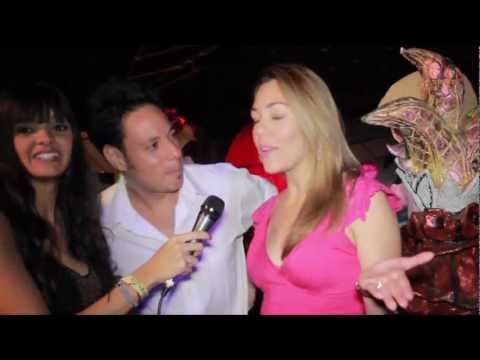 2 venecas en Bogotá en el concierto de Desorden Público