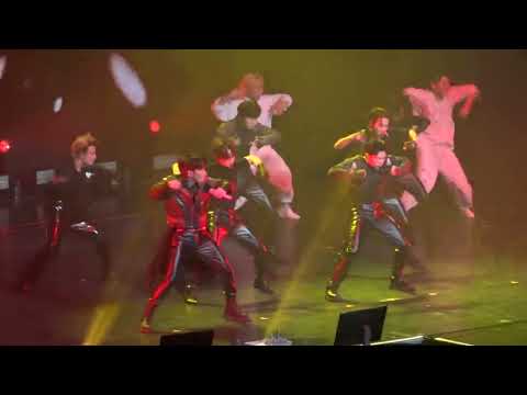 230228 ATEEZ in Madrid - Guerilla