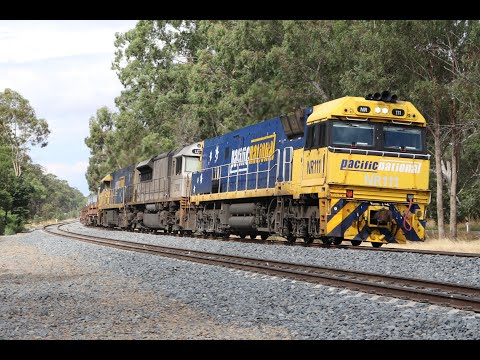 A pair of Pacific National freights on the North East - 3WM2 & 3MC2 - 05/01/2021