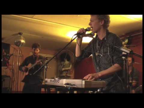 Knuts Koffer "cojones"