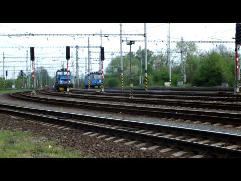 111 022-0 a 363 009-2 ČD Cargo Ostrava Kunčice