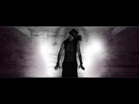 Wayne Tennant - In a Box