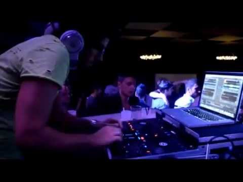 DJ DAVE_EN live@ZERO2 Discoteque 13.10.2012