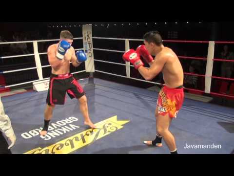 1 Muay Thai 72 kg C-class 3×2 min Giang Lee DK) vs Christian Pjiedi (DE)