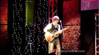 Video thumbnail for Line 6 StageSource L3s and M20d mixer by HarmonyCentral
