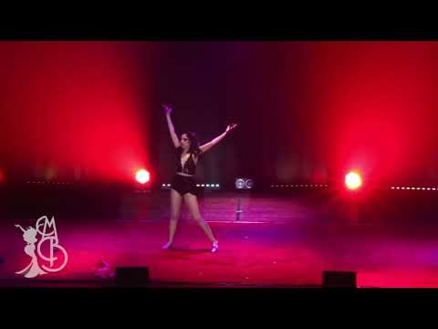 2018 Miss Burlesque Western Australia - Veruca Sour (2017 Winner) Handover Act