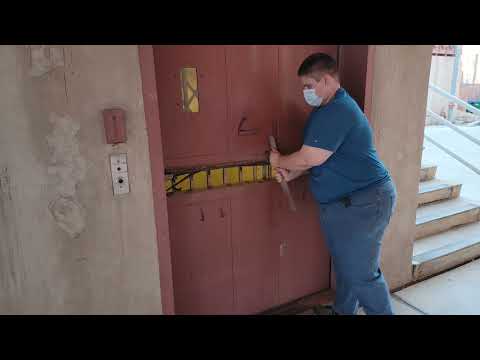 Montgomery Freight Elevator Civil Engineering Bldg The U of A Tucson, AZ w/ alpaljl & Josh