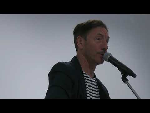 Vyganto Kazlausko koncertas Palik tik dainą man Rokiškio Juozo Keliuočio viešojoje bibliotekoje. 2020 m. spalis.